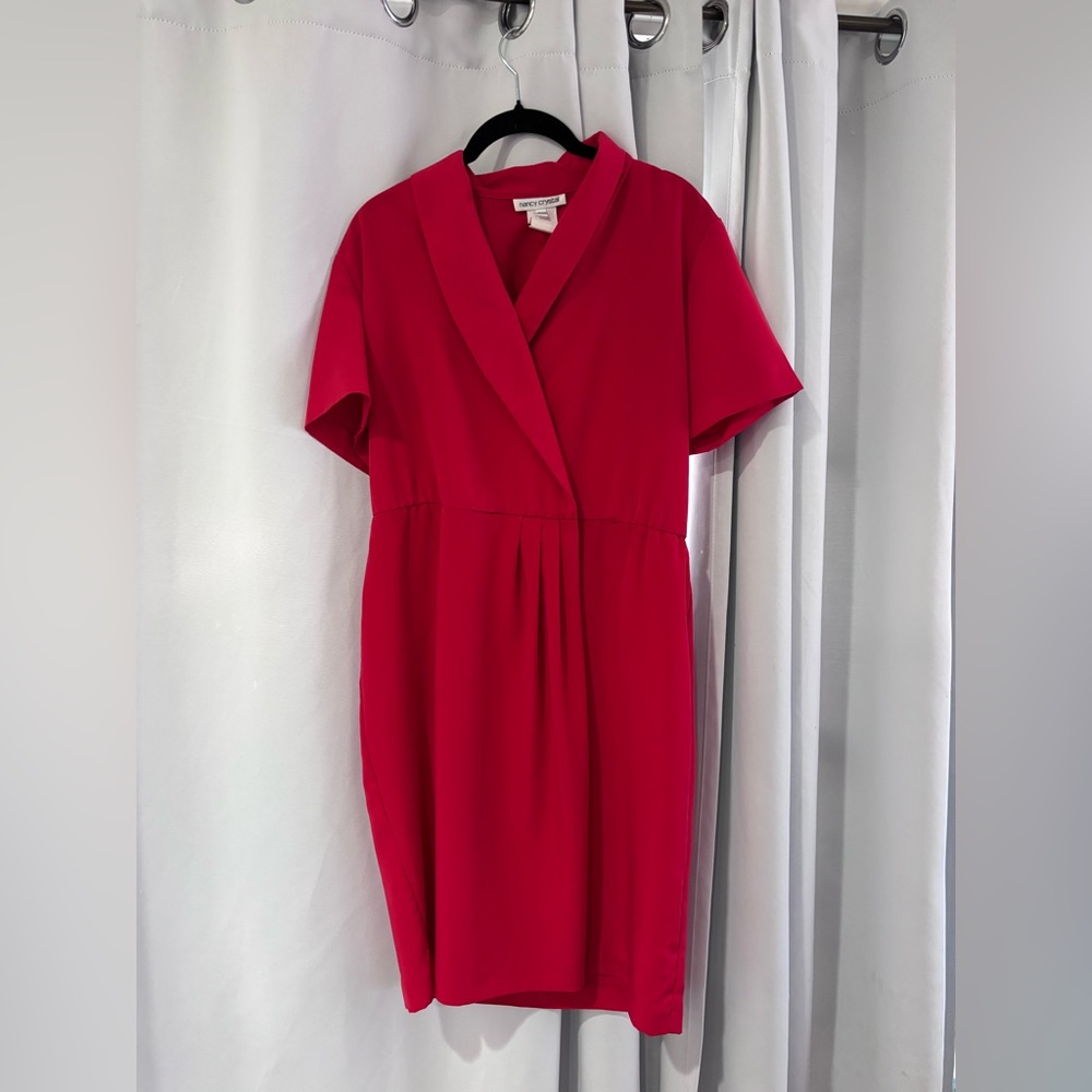 Chic Red Wrap Midi‎ Dress Size 10P Nancy Crystal